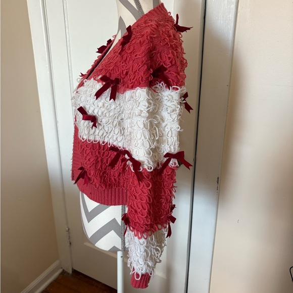 Bow Cardigan - Picture 2 of 4